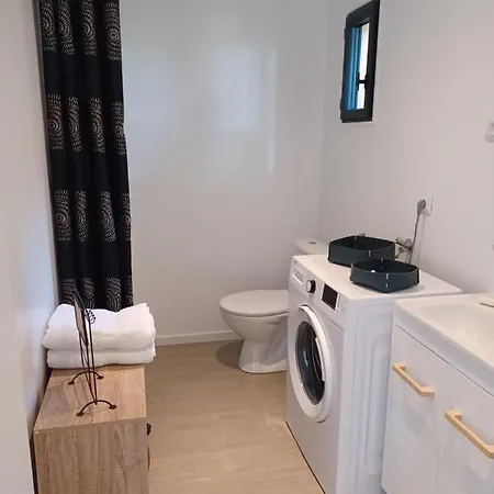 Le Colibri * Le Port-des-Barques